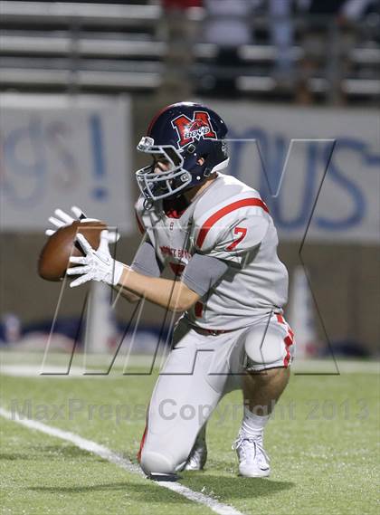 Thumbnail 3 in Boyd vs. Pearce (UIL 5A D2 Bi-District Playoff) photogallery.