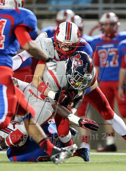 Thumbnail 3 in Boyd vs. Pearce (UIL 5A D2 Bi-District Playoff) photogallery.
