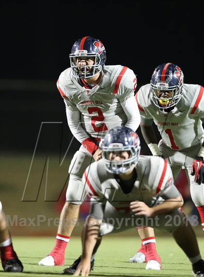 Thumbnail 2 in Boyd vs. Pearce (UIL 5A D2 Bi-District Playoff) photogallery.