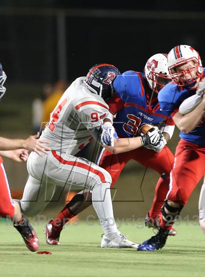 Thumbnail 3 in Boyd vs. Pearce (UIL 5A D2 Bi-District Playoff) photogallery.