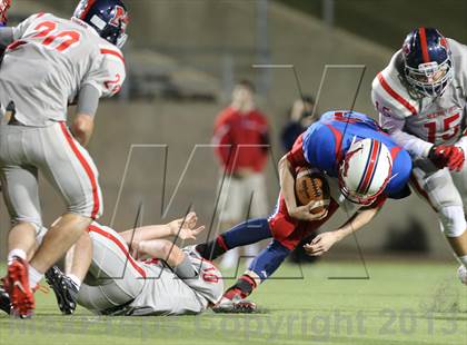 Thumbnail 1 in Boyd vs. Pearce (UIL 5A D2 Bi-District Playoff) photogallery.