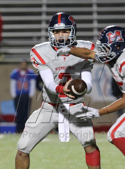 Thumbnail 3 in Boyd vs. Pearce (UIL 5A D2 Bi-District Playoff) photogallery.