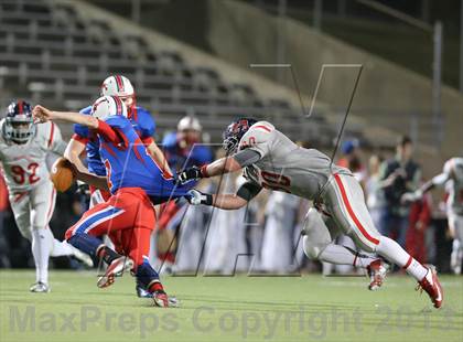 Thumbnail 2 in Boyd vs. Pearce (UIL 5A D2 Bi-District Playoff) photogallery.