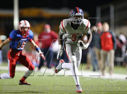 Thumbnail 3 in Boyd vs. Pearce (UIL 5A D2 Bi-District Playoff) photogallery.