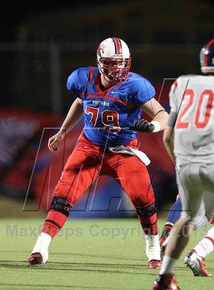 Thumbnail 1 in Boyd vs. Pearce (UIL 5A D2 Bi-District Playoff) photogallery.