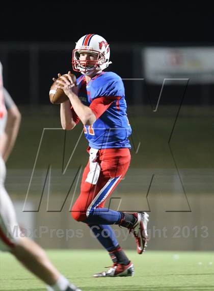 Thumbnail 2 in Boyd vs. Pearce (UIL 5A D2 Bi-District Playoff) photogallery.