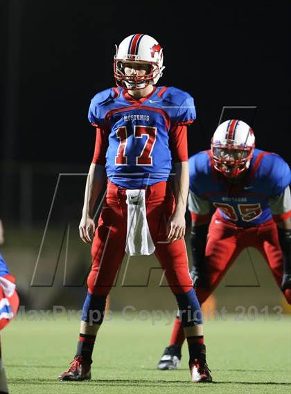 Thumbnail 3 in Boyd vs. Pearce (UIL 5A D2 Bi-District Playoff) photogallery.