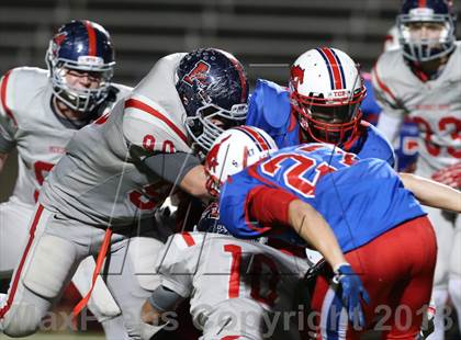 Thumbnail 1 in Boyd vs. Pearce (UIL 5A D2 Bi-District Playoff) photogallery.