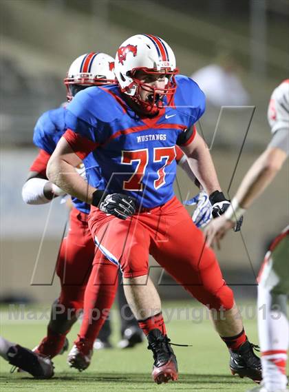 Thumbnail 3 in Boyd vs. Pearce (UIL 5A D2 Bi-District Playoff) photogallery.