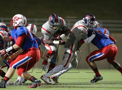 Thumbnail 1 in Boyd vs. Pearce (UIL 5A D2 Bi-District Playoff) photogallery.