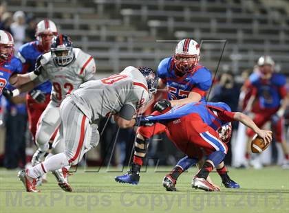 Thumbnail 3 in Boyd vs. Pearce (UIL 5A D2 Bi-District Playoff) photogallery.