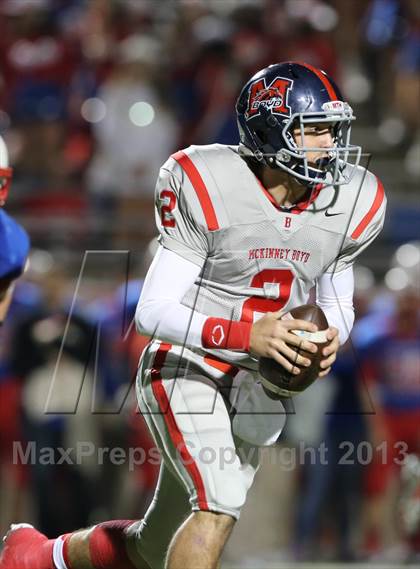 Thumbnail 2 in Boyd vs. Pearce (UIL 5A D2 Bi-District Playoff) photogallery.