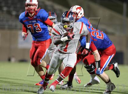 Thumbnail 3 in Boyd vs. Pearce (UIL 5A D2 Bi-District Playoff) photogallery.