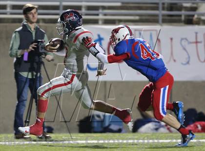 Thumbnail 3 in Boyd vs. Pearce (UIL 5A D2 Bi-District Playoff) photogallery.