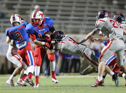 Thumbnail 2 in Boyd vs. Pearce (UIL 5A D2 Bi-District Playoff) photogallery.