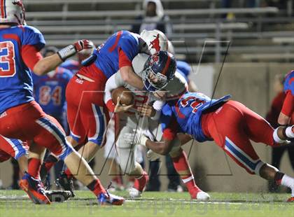 Thumbnail 3 in Boyd vs. Pearce (UIL 5A D2 Bi-District Playoff) photogallery.
