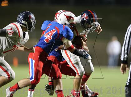 Thumbnail 2 in Boyd vs. Pearce (UIL 5A D2 Bi-District Playoff) photogallery.