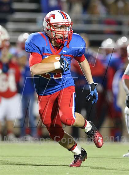 Thumbnail 2 in Boyd vs. Pearce (UIL 5A D2 Bi-District Playoff) photogallery.