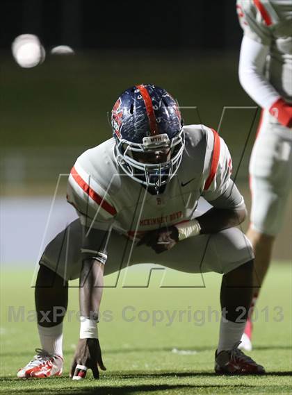 Thumbnail 2 in Boyd vs. Pearce (UIL 5A D2 Bi-District Playoff) photogallery.
