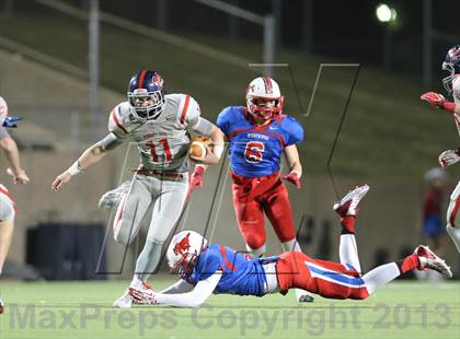Thumbnail 1 in Boyd vs. Pearce (UIL 5A D2 Bi-District Playoff) photogallery.
