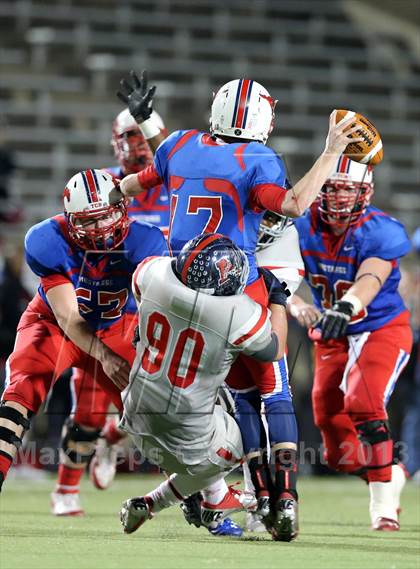 Thumbnail 2 in Boyd vs. Pearce (UIL 5A D2 Bi-District Playoff) photogallery.