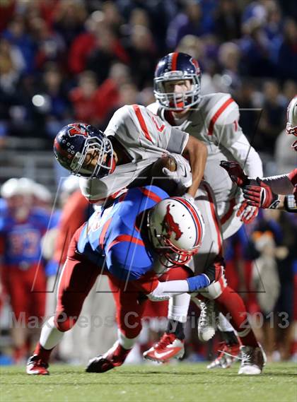 Thumbnail 3 in Boyd vs. Pearce (UIL 5A D2 Bi-District Playoff) photogallery.