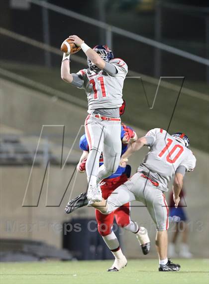 Thumbnail 2 in Boyd vs. Pearce (UIL 5A D2 Bi-District Playoff) photogallery.