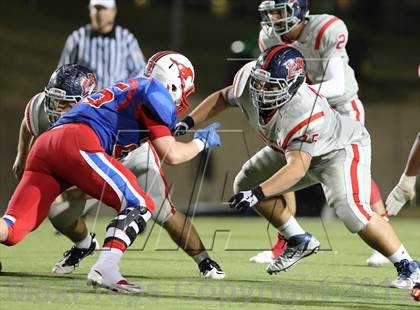 Thumbnail 1 in Boyd vs. Pearce (UIL 5A D2 Bi-District Playoff) photogallery.