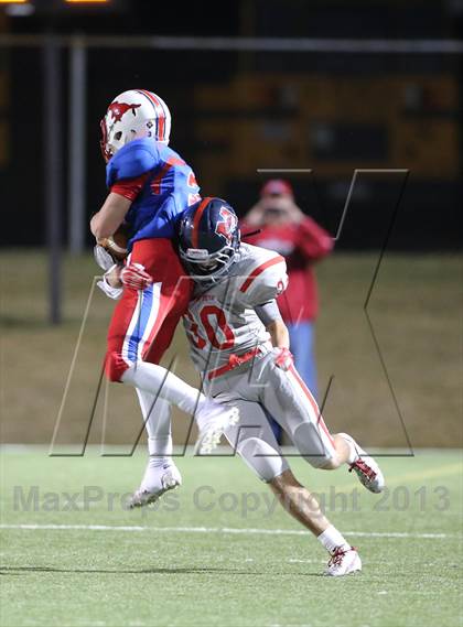 Thumbnail 1 in Boyd vs. Pearce (UIL 5A D2 Bi-District Playoff) photogallery.