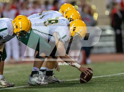 Thumbnail 3 in Pius X @ Lincoln High photogallery.