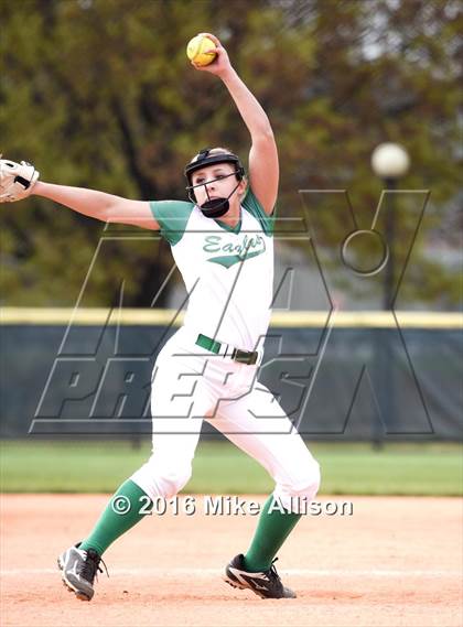 Thumbnail 3 in Ooltewah vs Rhea County photogallery.