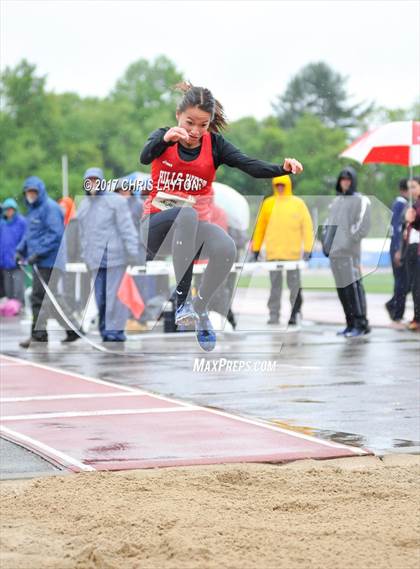 Thumbnail 2 in 50th Annual Loucks Games (Women's Triple Jump) photogallery.