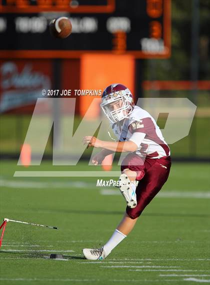 Thumbnail 3 in O'Neill @ Marlboro Central photogallery.