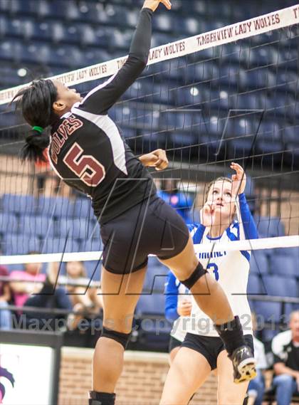 Thumbnail 1 in Whitney vs. Mansfield Timberview photogallery.