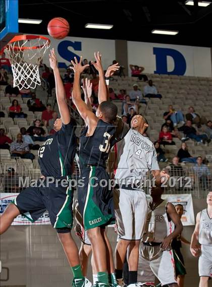 Thumbnail 3 in DeSoto vs. Marcus (Whataburger Tournament) photogallery.
