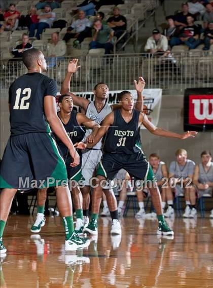 Thumbnail 2 in DeSoto vs. Marcus (Whataburger Tournament) photogallery.