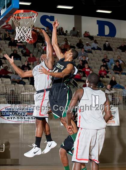 Thumbnail 3 in DeSoto vs. Marcus (Whataburger Tournament) photogallery.