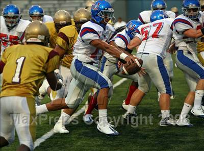 Thumbnail 2 in Memphis University vs. Melrose photogallery.