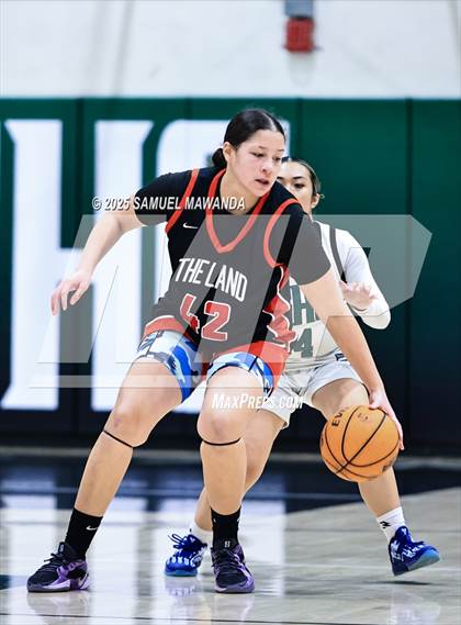 Thumbnail 3 in Cleveland @ Granada Hills Charter photogallery.
