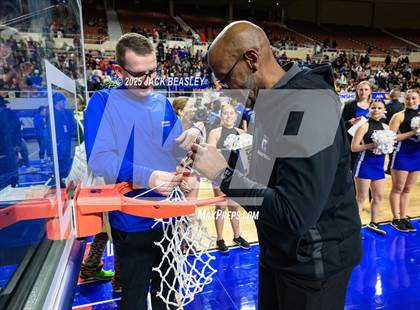 Thumbnail 2 in Canyon View vs Kellis (AIA 5A Final Awards) photogallery.