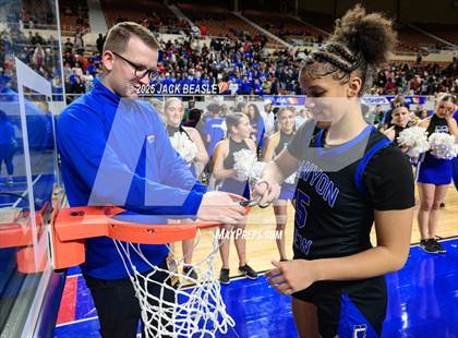 Thumbnail 3 in Canyon View vs Kellis (AIA 5A Final Awards) photogallery.
