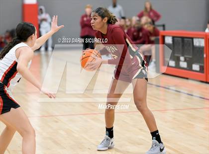 Thumbnail 1 in Long Island Lutheran vs. Hebron Christian  (Nike Tournament of Champions) photogallery.