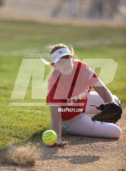 Thumbnail 1 in Grand Junction Central vs Rock Canyon (CHSAA 5A Round 2 Playoff) photogallery.