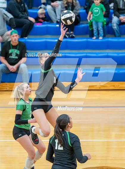 Thumbnail 2 in Yorktown vs. Cathedral (IHSAA 4A Regional Semi-final playoff) photogallery.
