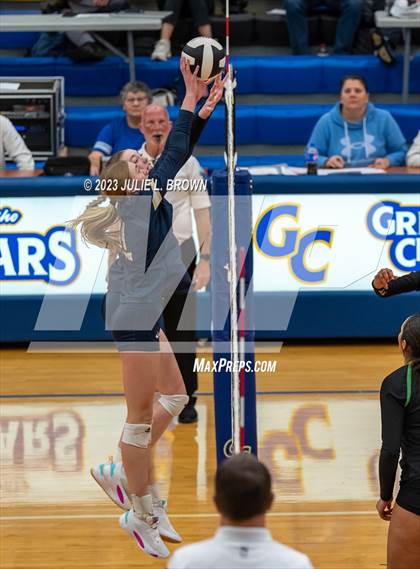 Thumbnail 3 in Yorktown vs. Cathedral (IHSAA 4A Regional Semi-final playoff) photogallery.