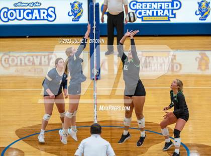 Thumbnail 1 in Yorktown vs. Cathedral (IHSAA 4A Regional Semi-final playoff) photogallery.