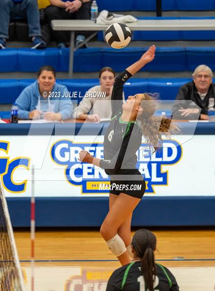 Thumbnail 2 in Yorktown vs. Cathedral (IHSAA 4A Regional Semi-final playoff) photogallery.