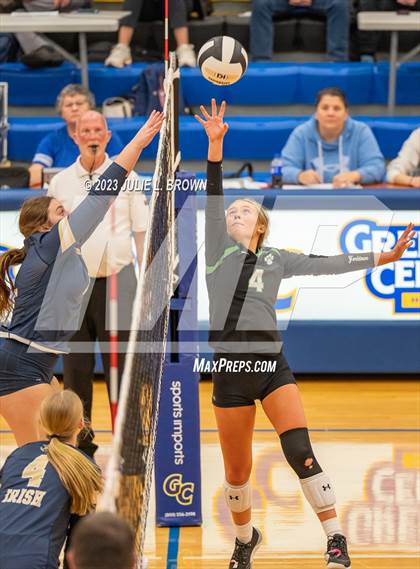 Thumbnail 1 in Yorktown vs. Cathedral (IHSAA 4A Regional Semi-final playoff) photogallery.