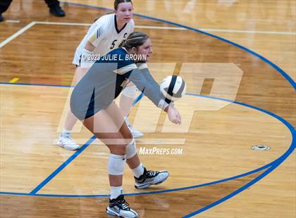 Thumbnail 3 in Yorktown vs. Cathedral (IHSAA 4A Regional Semi-final playoff) photogallery.
