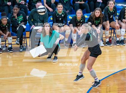 Thumbnail 1 in Yorktown vs. Cathedral (IHSAA 4A Regional Semi-final playoff) photogallery.